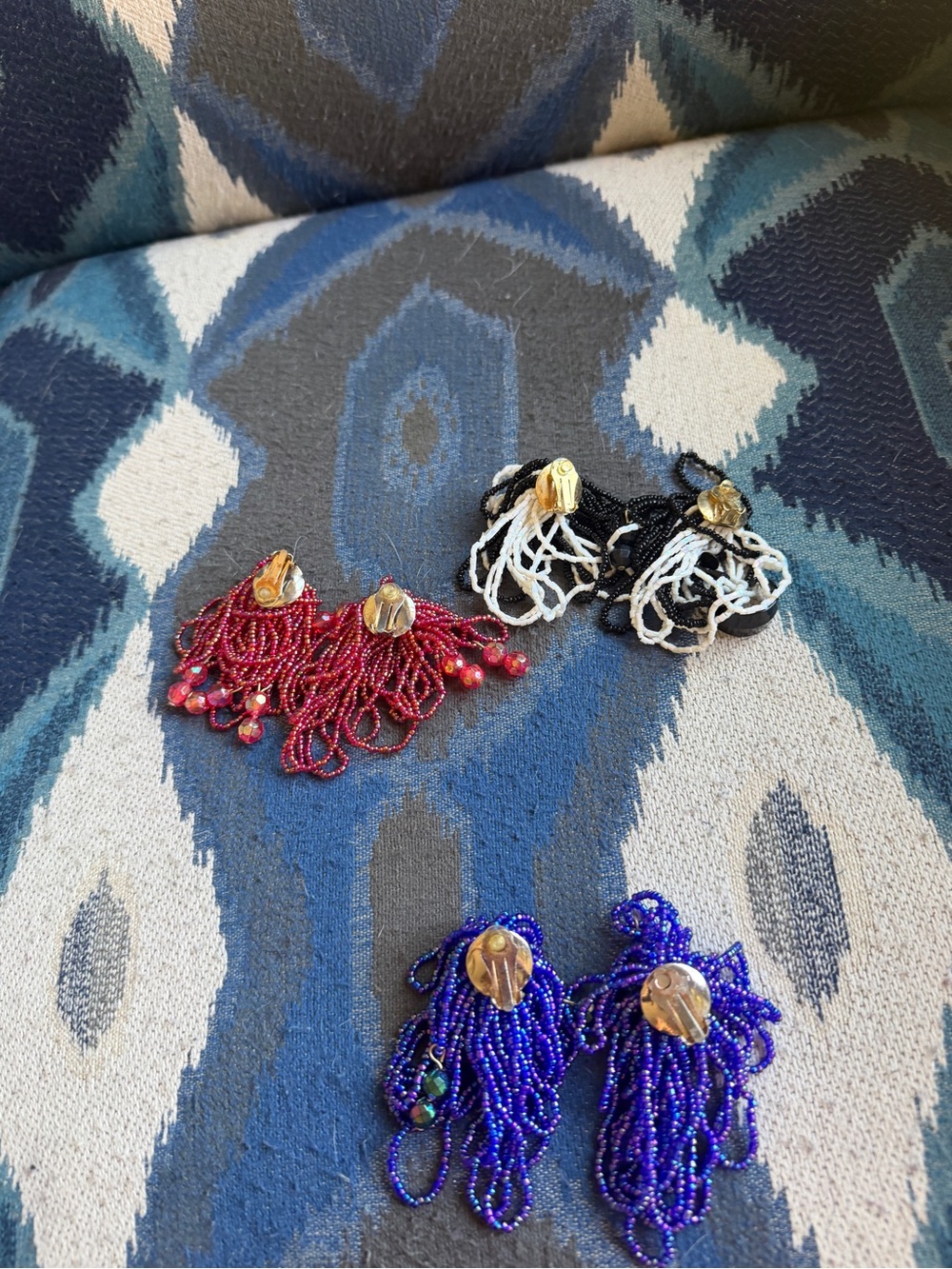 Vintage costume Beaded Fringe Earrings - Red, Black/White, Royal Blue - Picture 5 of 9